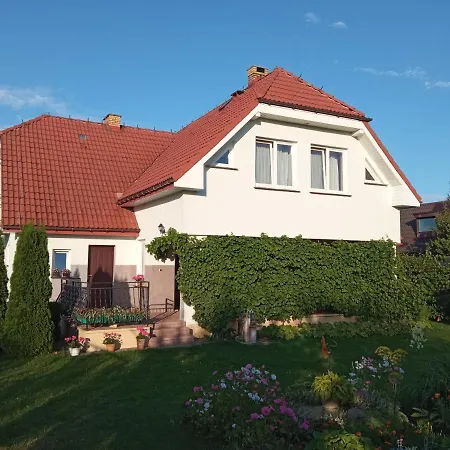 Homestay Dom Goscinny Oleni *